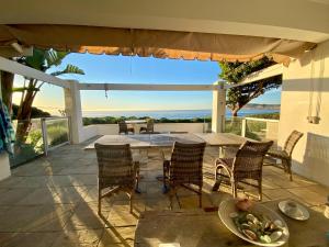 99 Beachyhead Drive, Plett