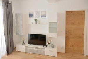 Apartment Serles