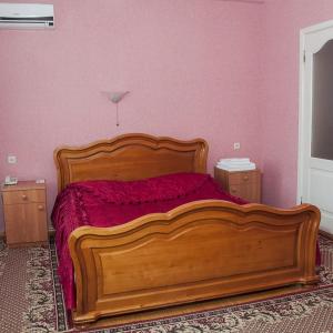 Готельний комплекс Самікс