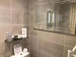 Glendale Guest House