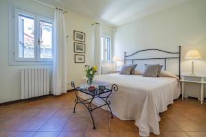 Lo Squero 3 Apartment with Balcony in Dorsoduro