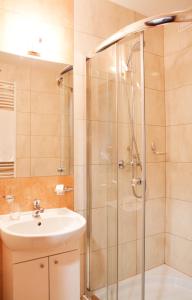 QUEST HOTEL - dawniej Hotel Planeta