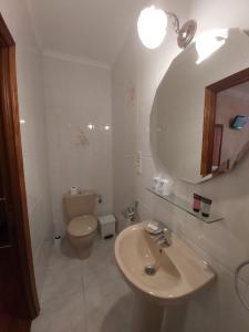 Single Room with Private Bathroom room in Pension Lorea
