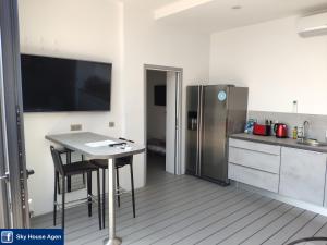 Spa Privatif Terrasse sans vis à vis ,,,Sky House Agen,,,