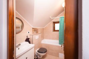 Rose Hip Hill Guesthouse