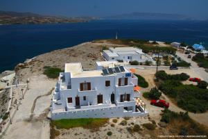 Villa Mary Elen Milos Greece