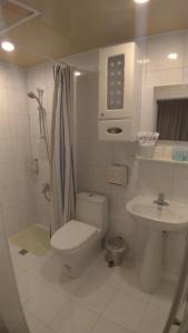 Phòng Deluxe 4 Người (Deluxe Quadruple Room)