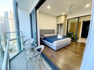 Almas Suites Puteri Harbour