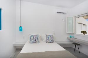 Aspries Suites Paros Greece