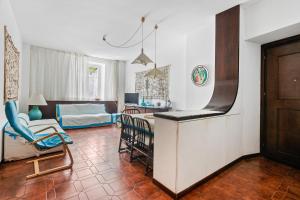 Camogli Bright Apartment with Parking