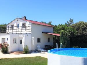 Holiday Home Martina by Interhome