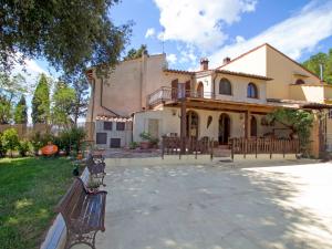 Holiday Home Decameron house by Interhome