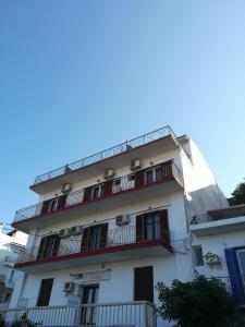 View Port Skiathos Greece