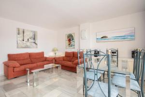 Apartamento en Puerto Marina B32