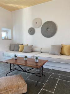 Niriedes Hotel Sifnos Greece
