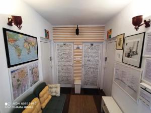 PIJAMA HOUSE - Bike & Bed