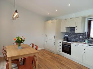 Murrisk Apartments - Self Catering