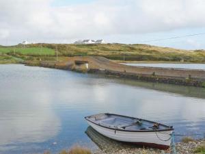Timmys Cottage Heir Island by Trident Holiday Homes