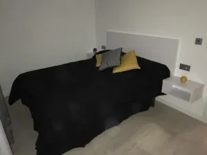 APARTAMENTOS A RODA - Кампосанкос