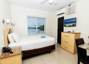 Queen Studio room in Caribbean Resort by the Ocean