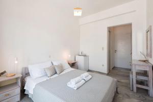 Vounali Rooms Paros Greece