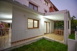 Infinity Gokkusagı Villa - Karagedik