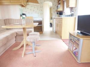 Beachside, Family-friendly, WiFi, 6 berth Caravan 226 - Hotel 2 stelle a Ingoldmells