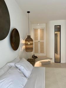 Deluxe Queen Suite room in Andros Utopia