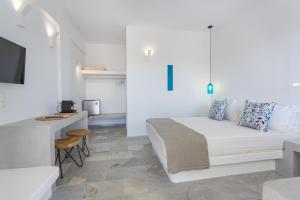 Aspries Suites Paros Greece