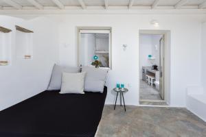 Aspries Suites Paros Greece