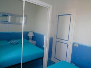 LES PIEDS DANS L EAU img33