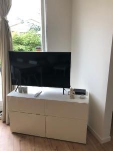 Savina City Centre Apartment Near Beach, Station and Shops