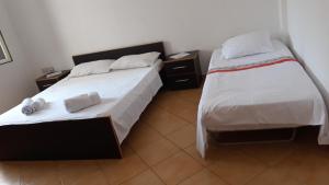 Two-Bedroom Apartment room in Apartament Gloria&Mitati