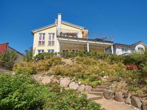 Villa Sommerwind - WG 02 mit Terrasse, Kamin und Sauna