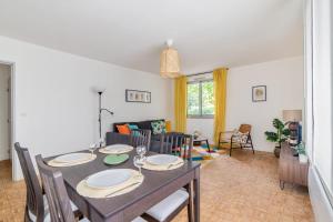 Appartements Beautiful 1-bedroom w balcony and garden near Lyons city center Welkeys : photos des chambres