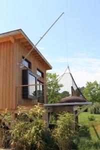 Hotels EcoLodges Les Carrelets - Golf des Graves et du Sauternais : photos des chambres