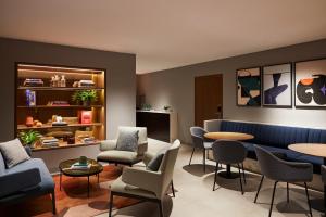 Hotels Crowne Plaza Paris Republique, an IHG Hotel : photos des chambres