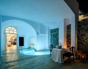 Nefeles Luxury Suites Santorini Greece