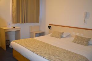 Hotels Hotel Aneto : Chambre Double