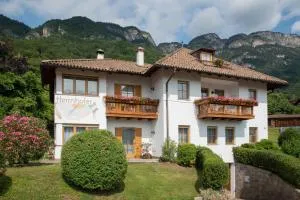 Apartments Herrnhofer - Mendel