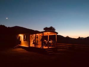 La Casuta din Ciocanesti Exclusive