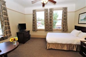 Standard Double Room-Non Smoking room in Hotel Arcata