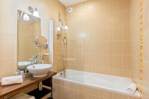 Hotels Best Western Hotel Nuit De Retz Nantes Sud : photos des chambres