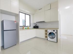 The M@Macrolink by Home Owner