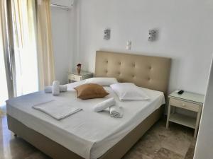 Vassiliki Rooms Paros Greece