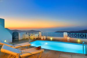 Absolute Bliss Santorini Greece