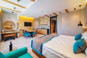 Deluxe Double Room room in SPA Complex Belchin Spring