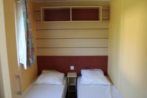 Camping Familial paisible avec piscine, mobil home , chalet, Studio & emplacement nue