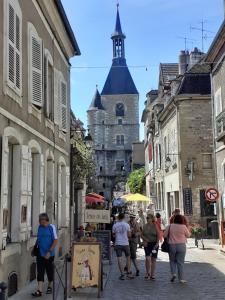 Appartements Appartement 48m2 pour 6 personnes au centre ville historique avec parking gratuit et une borne de recharge pour voiture a 10 metres : photos des chambres