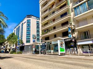 Appartements Cannes 250m2 - 8mn Walking distance Palais Festivals and Beach : photos des chambres